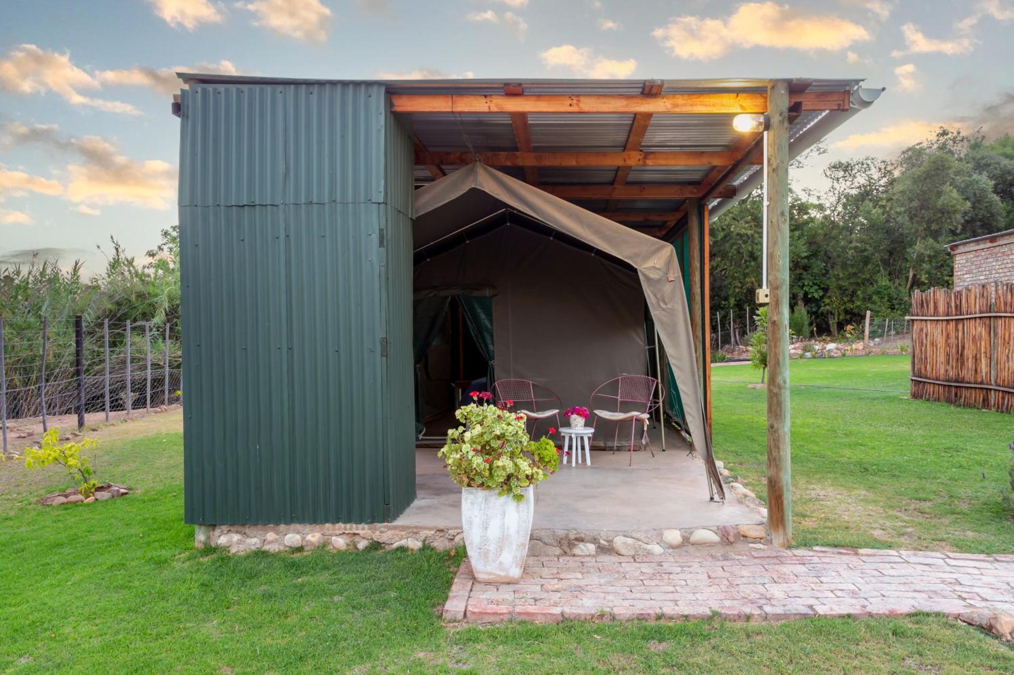 Die Fonteine Country Guesthouse And Glamping เอาท์สโฮร์น ภายนอก รูปภาพ
